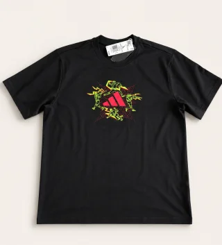 Adidas T-Shirt